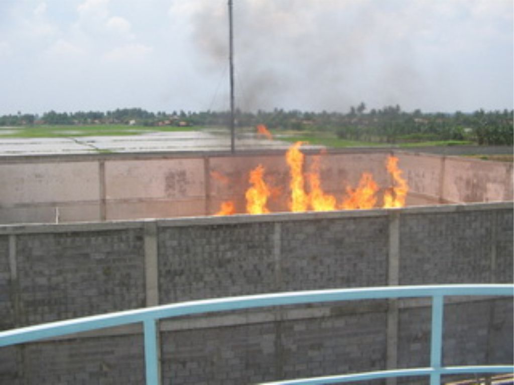 Flare Stack with Water Seal